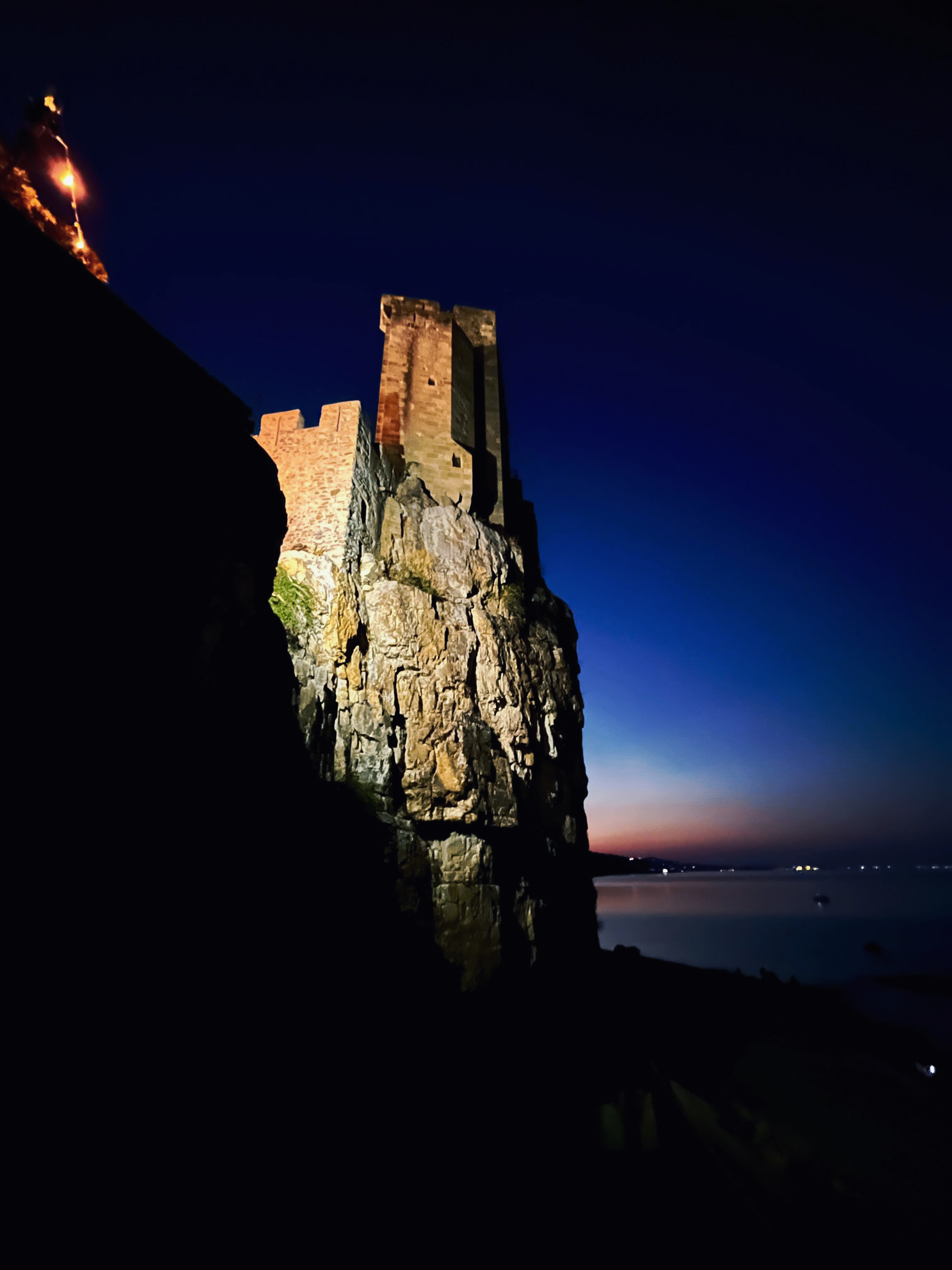Castello Federiciano Roseto Capo Spulico - Calabria
